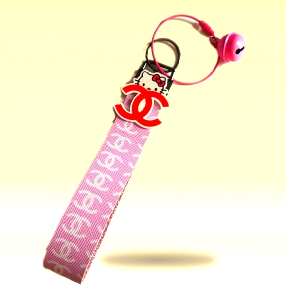 Hello Kitty Key Fob Wristlet Keychain - Picture 3 of 4